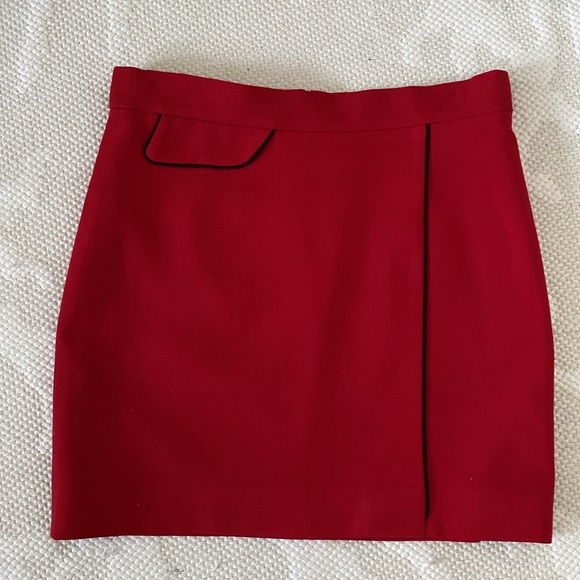 Escada cherry red wool blend mini skirt! Size 38 (6) USA - Picture 14 of 15